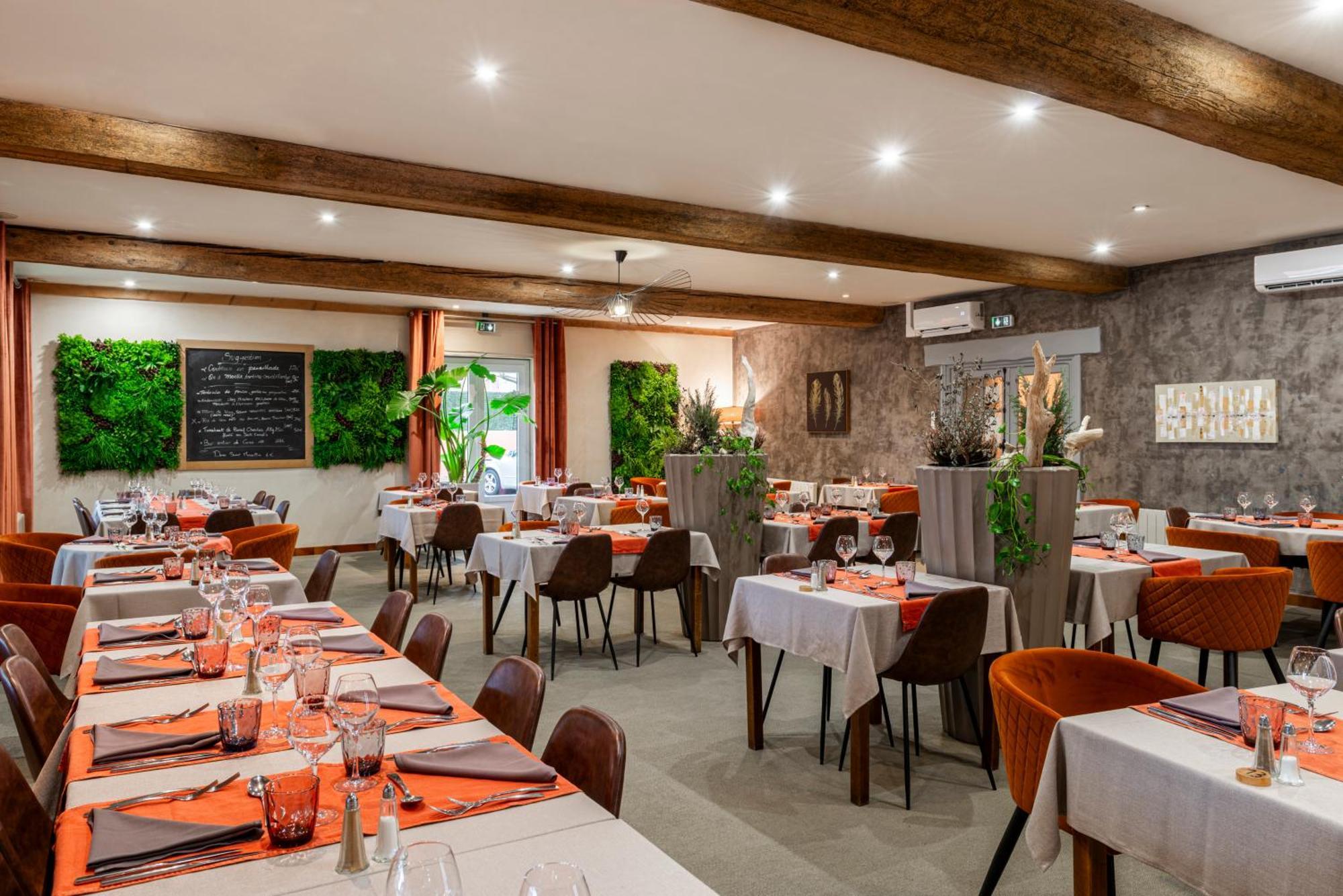 Logis Hotel-Restaurant Saint Romain آنس المظهر الخارجي الصورة